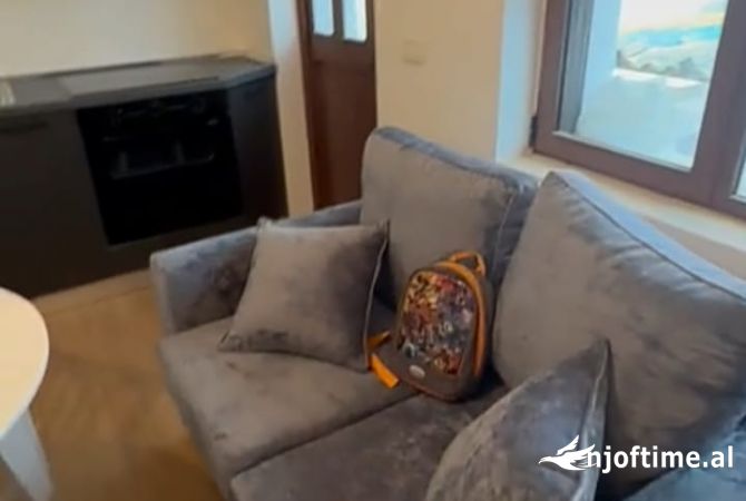 Shtepi me qera Garsoniere ne Tirane - 450 Euro
