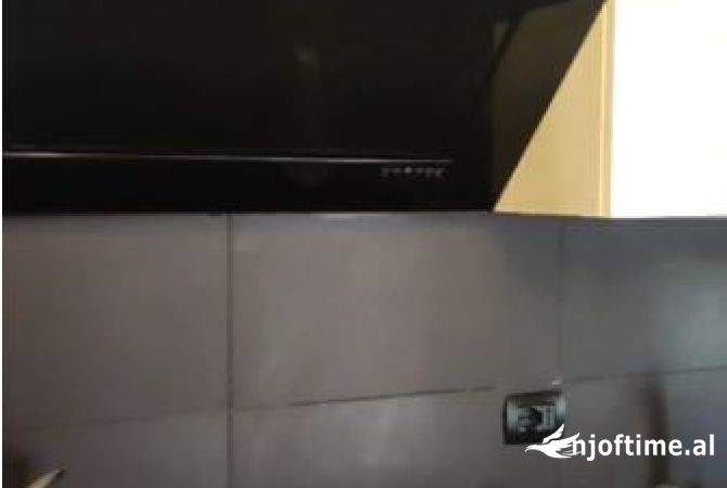 Shtepi me qera Apartament ne Tirane, 2+1, Mobilimi E mobiluar, Pagesa 900  Euro.