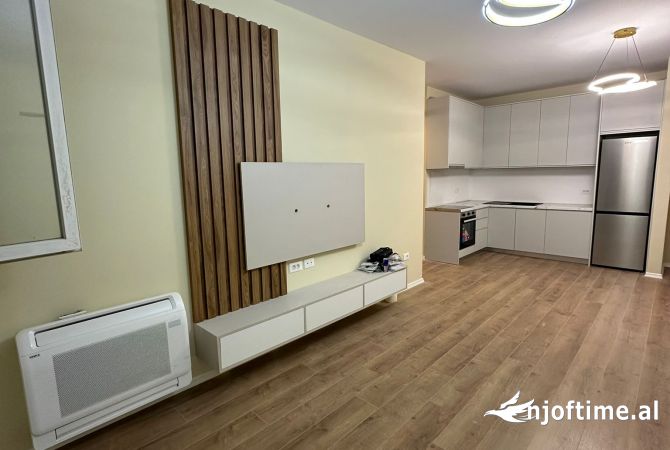 Shtepi me qera 3+1 ne Tirane - 450 Euro