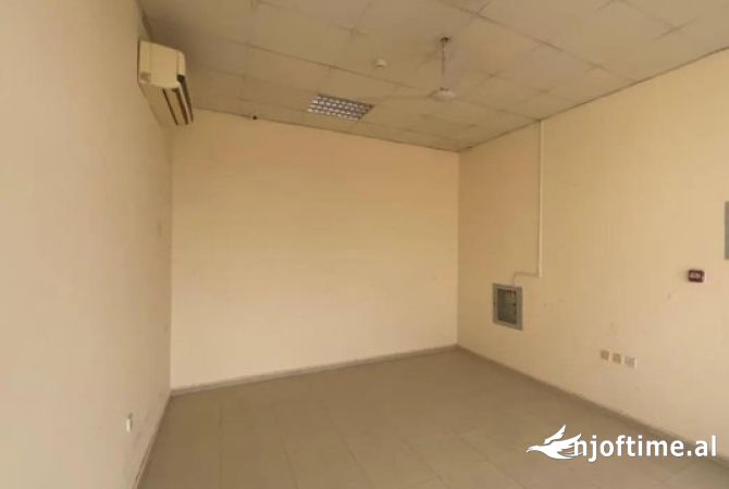 Ambient biznesi me qera 1+1 ne Tirane - 200 Euro