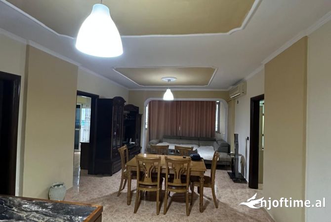 Shtepi ne shitje 2+1 ne Tirane - 130,000 Euro