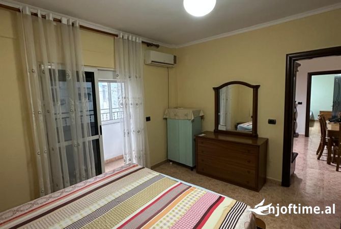 Shtepi ne shitje 2+1 ne Tirane - 130,000 Euro