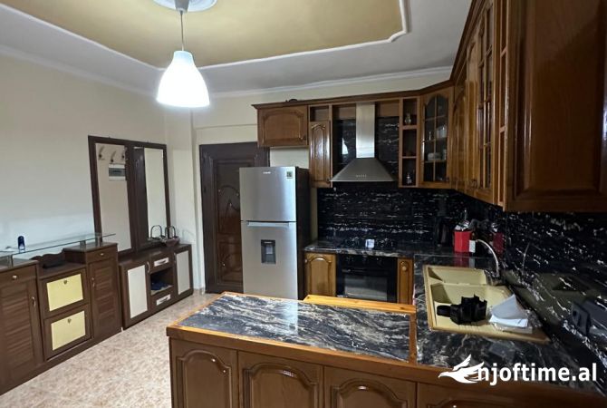 Shtepi ne shitje 2+1 ne Tirane - 130,000 Euro