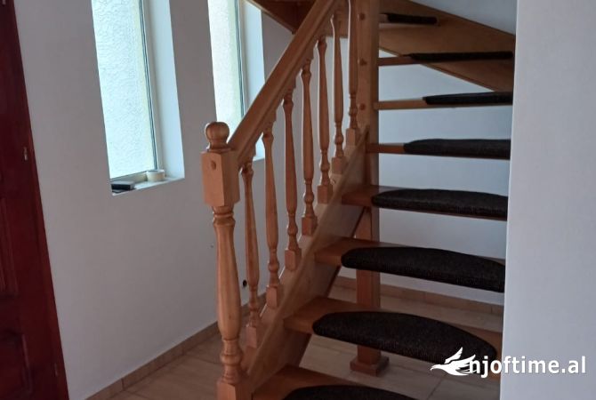 Shtepi me qera 4+1 ne Tirane - 500 Euro