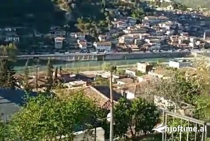 Shtepi ne shitje 2+1 ne Berat - 156,000 Euro