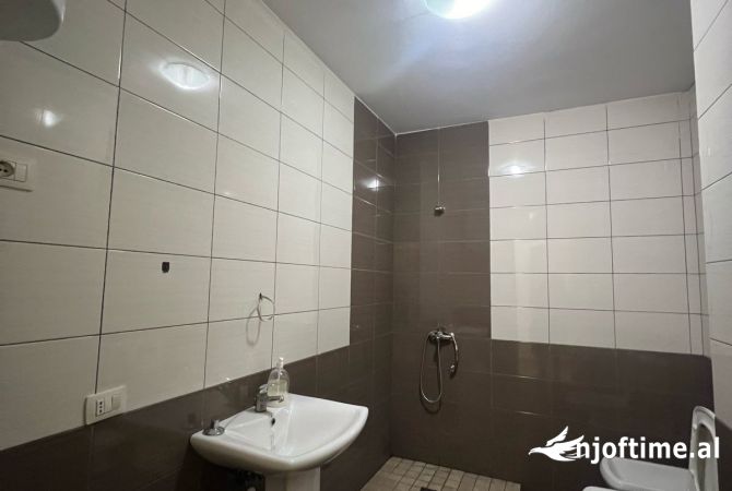 💥Jepet Amabient Biznesi me Qera Tek Pazari i Ri.