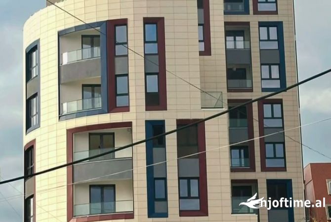 Ambient biznesi ne shitje 4+1 ne Tirane - 30,000 Euro