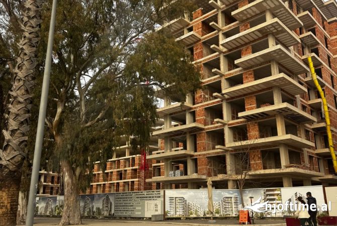 Shtepi ne shitje Apartament ne Vlore, 1+1, Mobilimi Bosh, pa mobiluar, Pagesa 263,200  Euro.