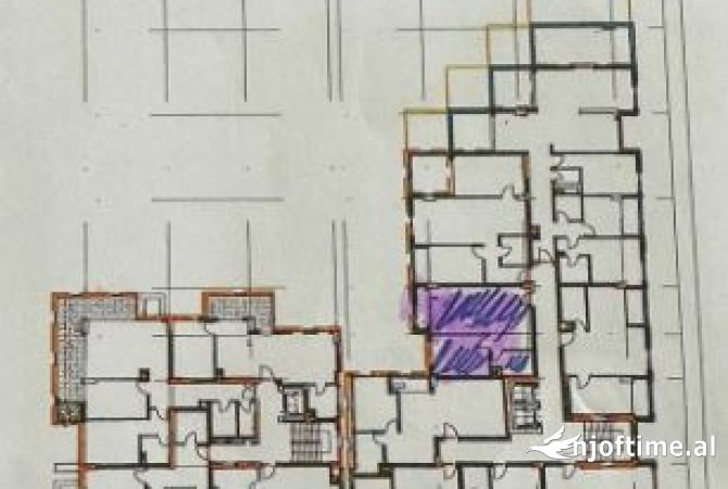 Shtepi ne shitje Apartament ne Vlore, 1+1, Mobilimi Bosh, pa mobiluar, Pagesa 263,200  Euro.