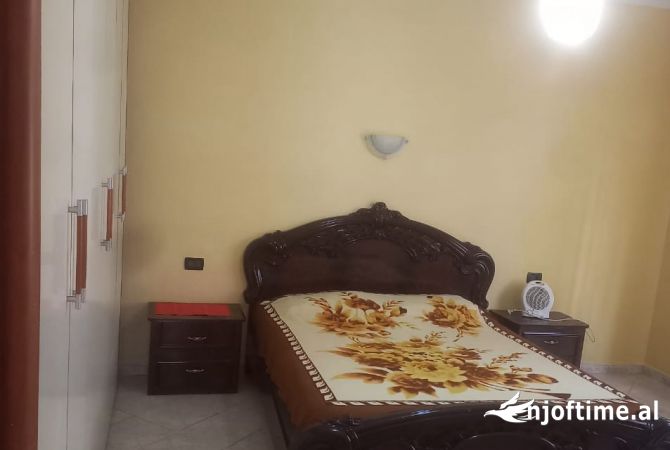 Shtepi me qera 3+1 ne Tirane - 450 Euro