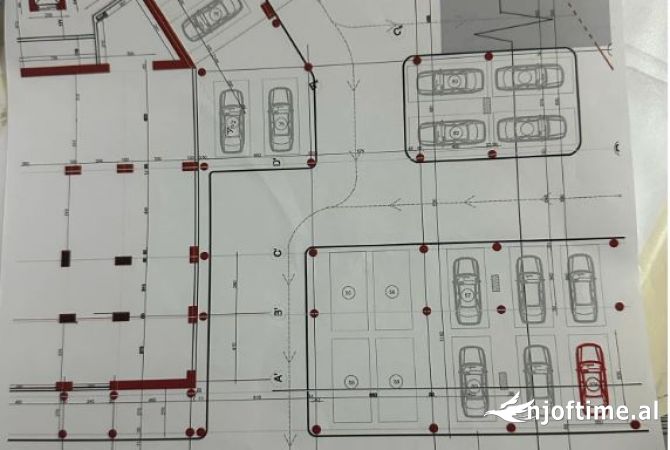 Ambient biznesi ne shitje 4+1 ne Tirane - 18,000 Euro