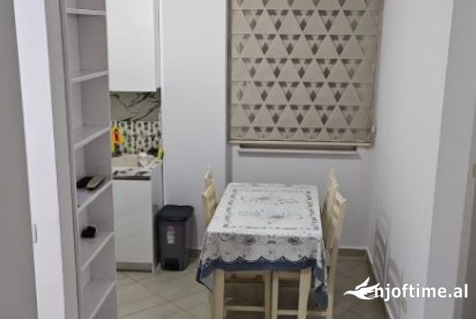 Shtepi me qera 1+1 ne Tirane - 400 Euro