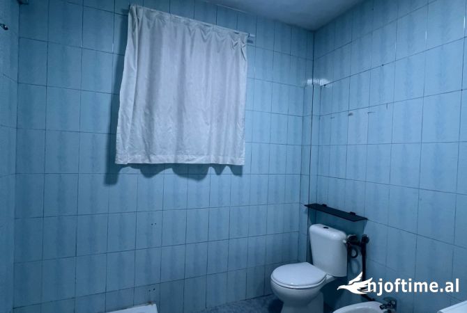 Shtepi me qera 1+1 ne Tirane - 400 Euro