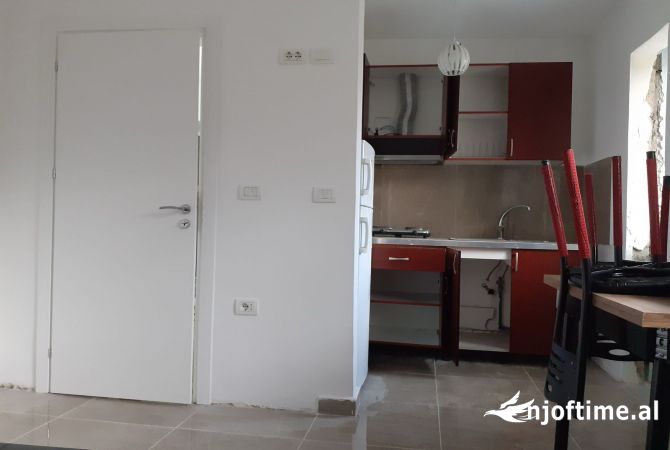Shtepi me qera 1+1 ne Tirane - 500 Euro