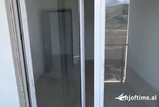 Shtepi ne shitje Apartament ne Lezhe, 1+1, Mobilimi Bosh, pa mobiluar, Pagesa 72,600  Euro.