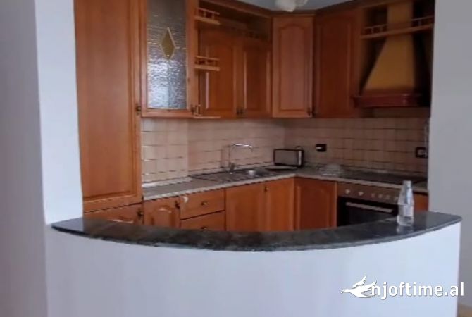 House for Rent 3+1 in Tirana - 800 Euro