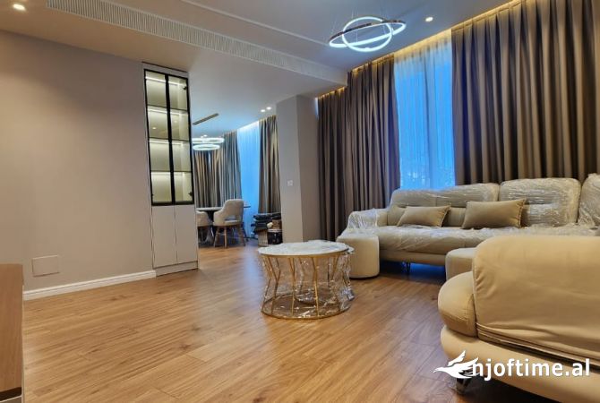 Shtepi me qera Apartament ne Tirane, 2+1, Mobilimi E mobiluar, Pagesa 2,300  Euro.