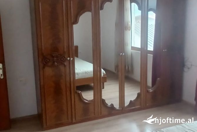 Casa in affitto 2+1 a Tirana - 350 Euro