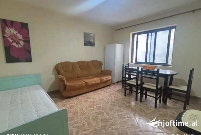 Casa in affitto 3+1 a Tirana - 450 Euro