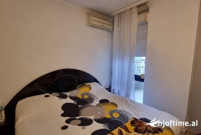 Shtepi me qera 1+1 ne Tirane - 450 Euro