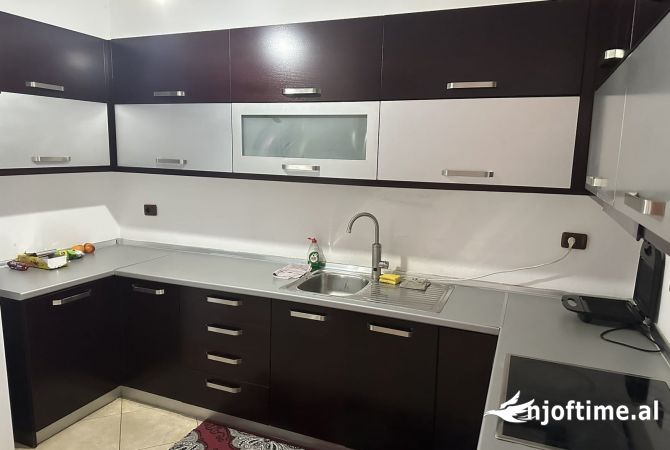 Shtepi ne shitje 1+1 ne Tirane - 98,000 Euro