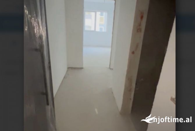 Shtepi ne shitje 1+1 ne Tirane - 129,000 Euro