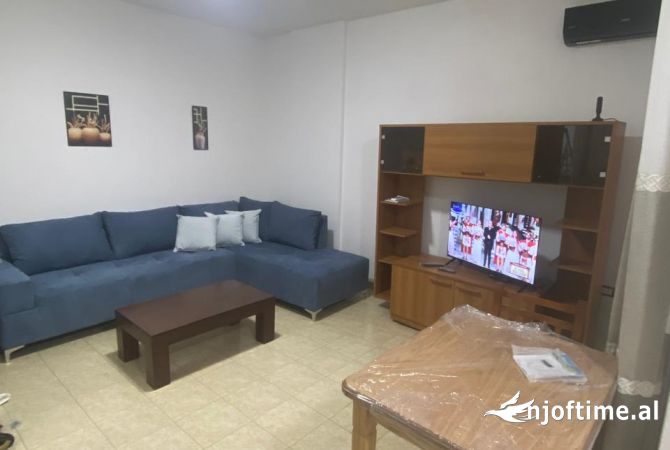 Shtepi me qera 1+1 ne Tirane - 450 Euro