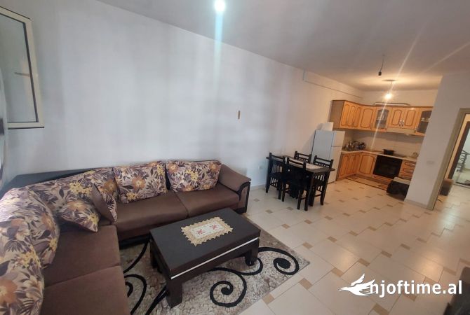 Shtepi ne shitje 2+1 ne Tirane - 160,000 Euro