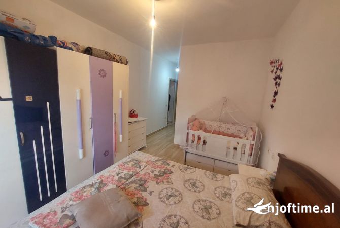 Shtepi ne shitje 2+1 ne Tirane - 160,000 Euro
