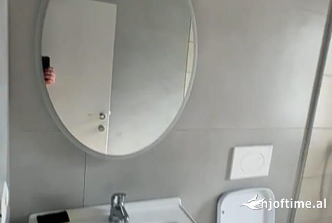 Shtepi me qera Apartament ne Tirane, 1+1, Mobilimi E mobiluar, Pagesa 550  Euro.