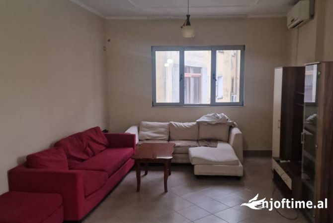 Shtepi me qera 3+1 ne Tirane - 500 Euro