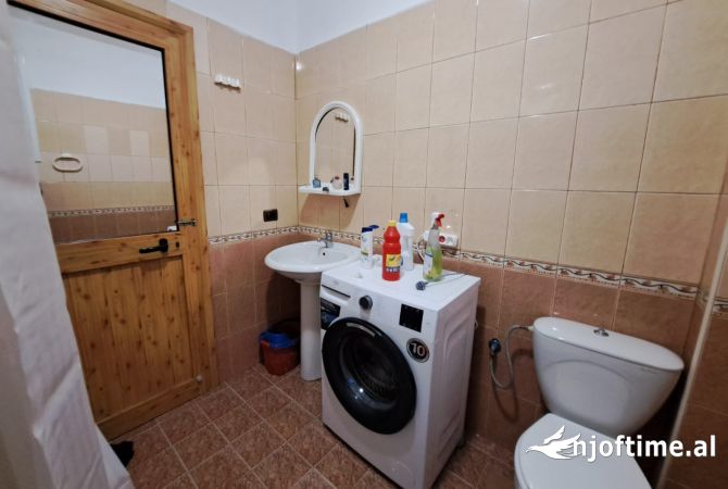Shtepi me qera 1+1 ne Tirane - 450 Euro