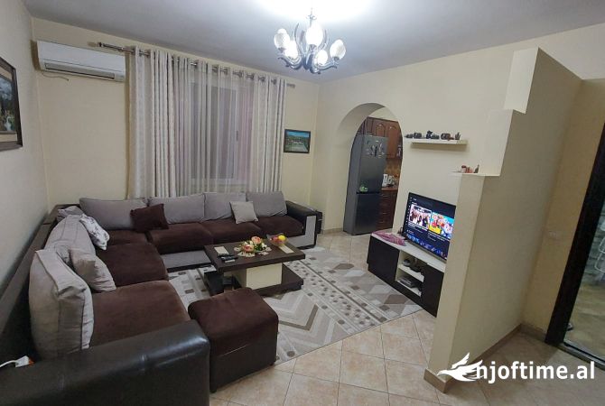 Shtepi ne shitje 2+1 ne Tirane - 125,000 Euro