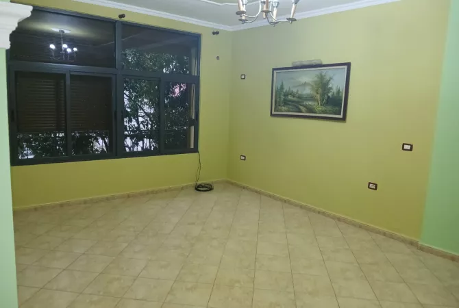 Casa in affitto 2+1 a Tirana - 400 Euro