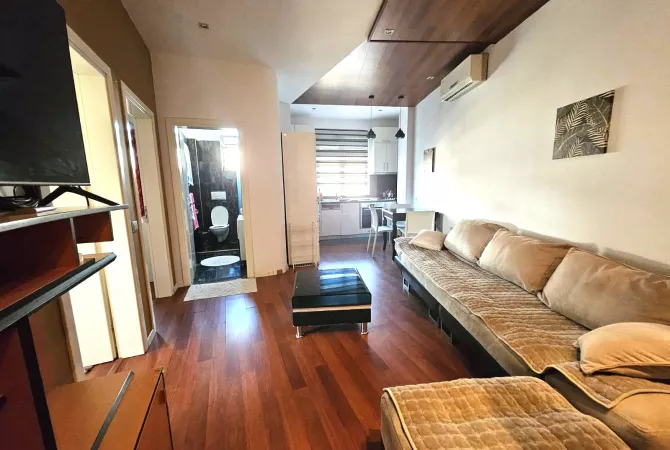 Shtepi me qera 2+1 ne Tirane - 600 Euro