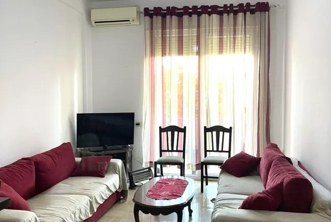 Shtepi me qera 1+1 ne Tirane - 500 Euro