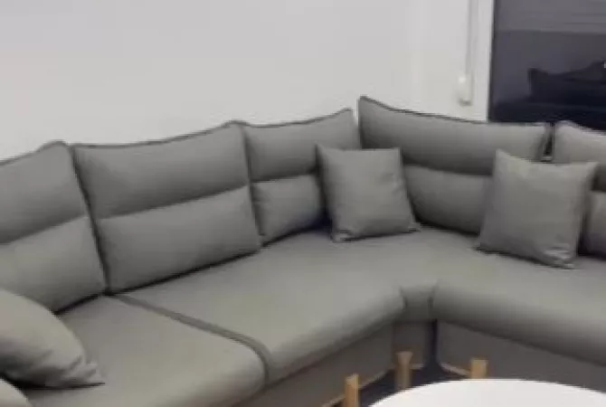 Shtepi me qera 2+1 ne Tirane - 600 Euro