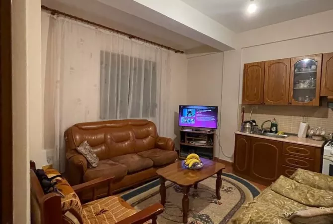 Shtepi me qera 1+1 ne Tirane - 500 Euro