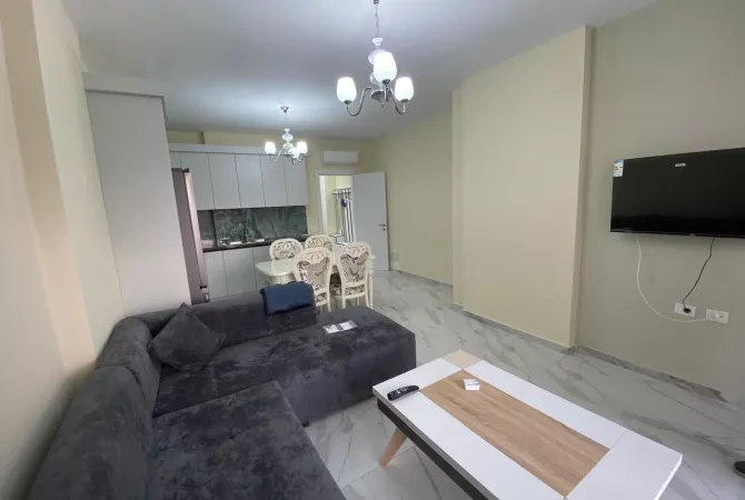 Shtepi me qera 1+1 ne Tirane - 700 Euro