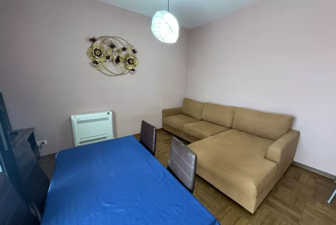 Casa in affitto 1+1 a Tirana - 600 Euro