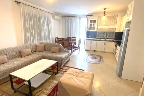 Casa in affitto 2+1 a Tirana - 370 Euro