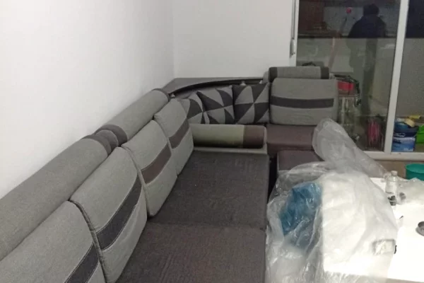 Shtepi me qera 2+1 ne Tirane - 450 Euro