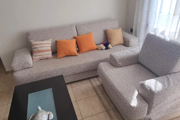 Shtepi me qera 2+1 ne Tirane - 500 Euro