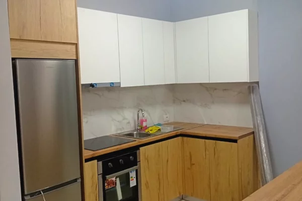 Shtepi me qera 2+1 ne Tirane - 600 Euro