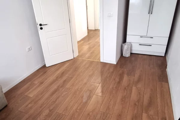 Shtepi me qera Apartament ne Tirane, 2+1, Mobilimi E mobiluar, Pagesa 600  Euro.