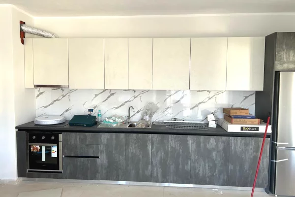 Shtepi me qera Apartament ne Tirane, 1+1, Mobilimi E mobiluar, Pagesa 500  Euro.