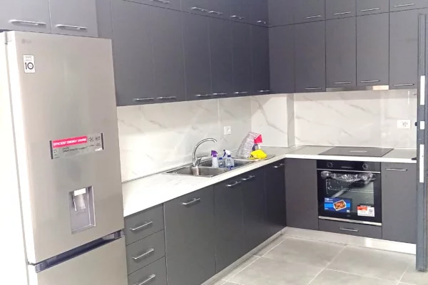 Shtepi me qera 1+1 ne Tirane - 400 Euro