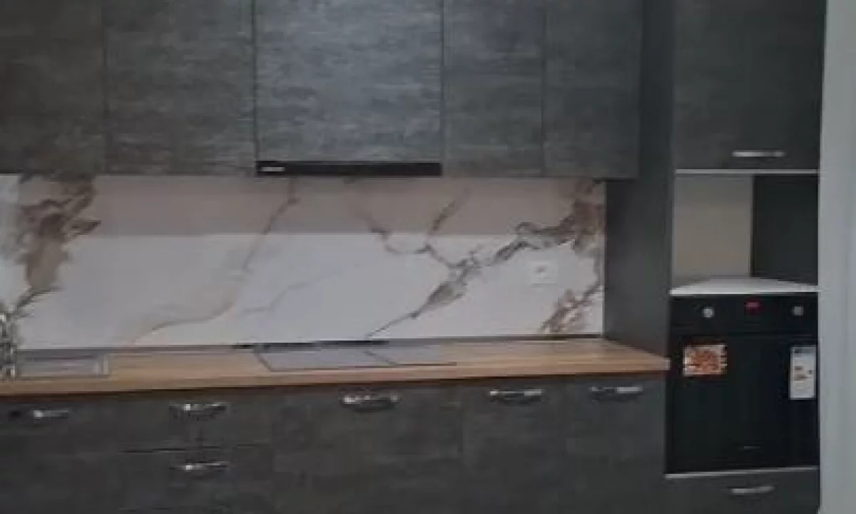 Shtepi me qera Apartament ne Tirane, 2+1, Mobilimi E mobiluar, Pagesa 500  Euro.