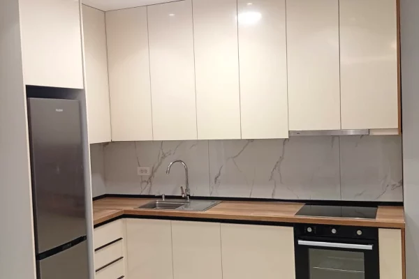 Shtepi me qera 2+1 ne Tirane - 600 Euro