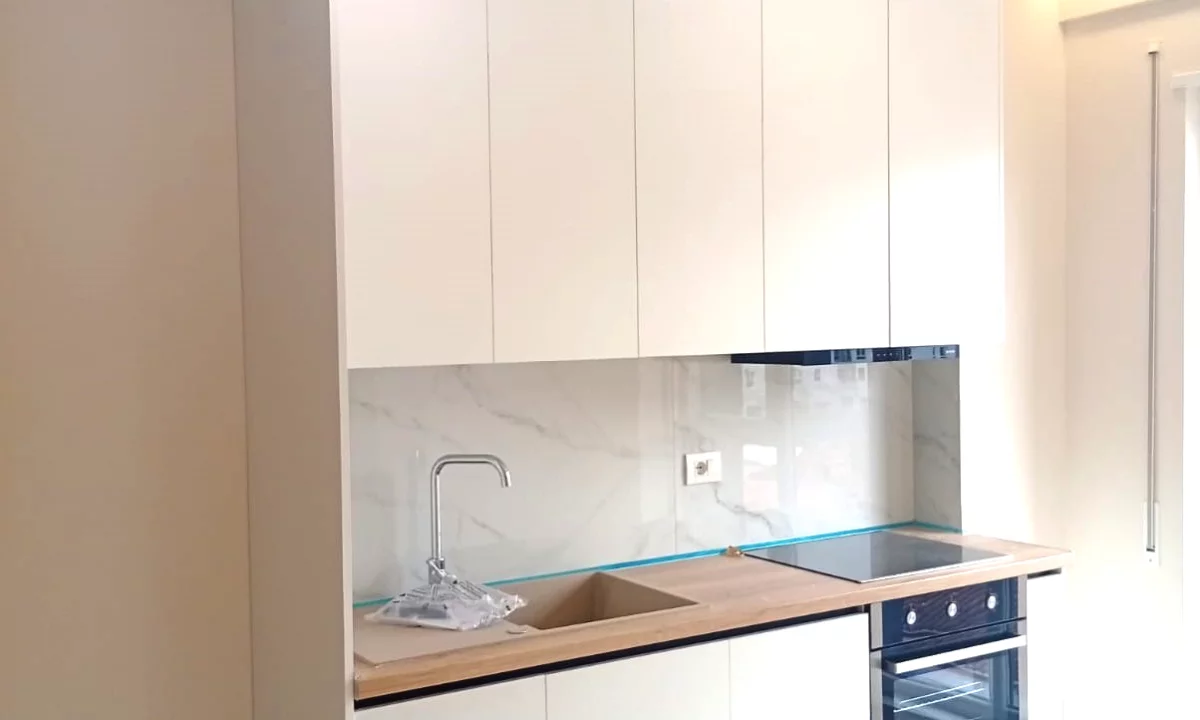 Apartment for rent in Tirana Garsoniere, In Part